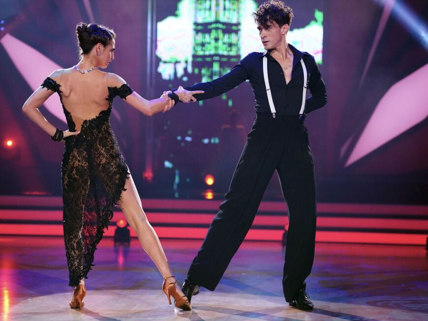 Ekaterina "Ekat" Leonova und Timon Krause tanzen in Show 10 bei "Let's Dance"