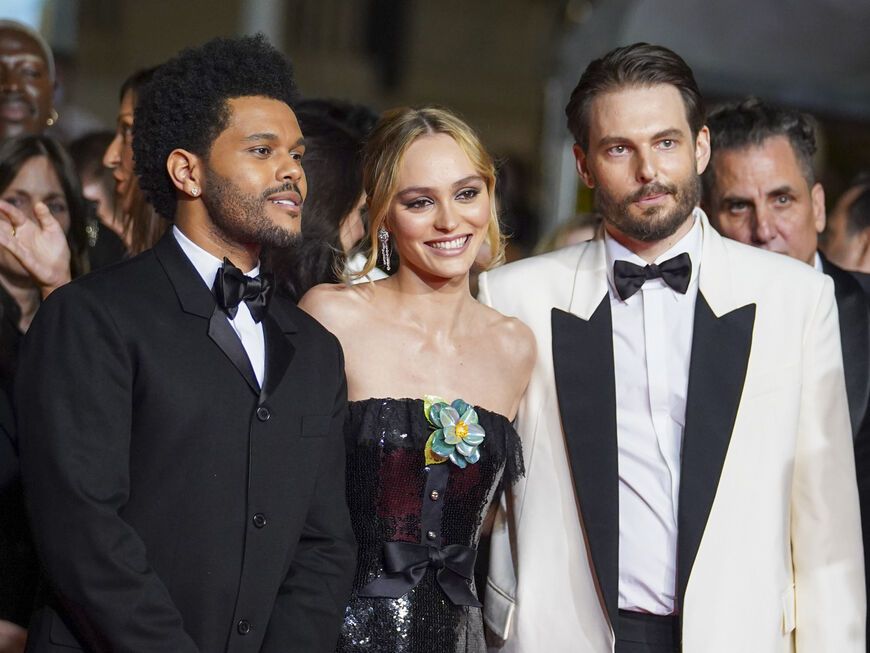 The Weeknd, Lily-Rose Depp und Sam Levinson bei der Premiere von "The Idol" in Cannes