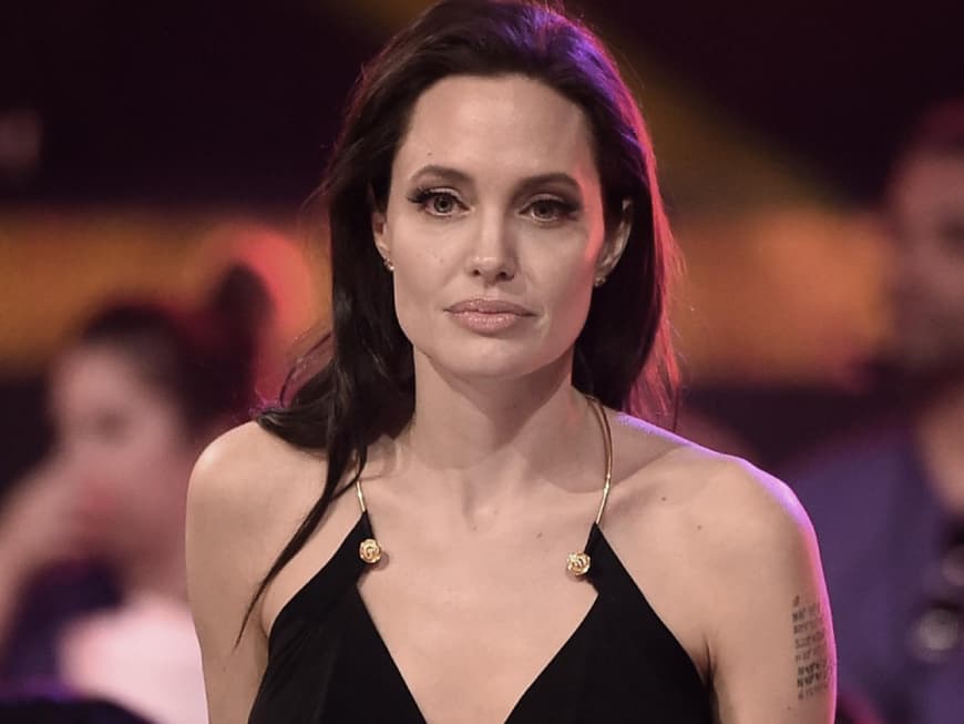 Angelina Jolie: Bizarre Geschwisterliebe