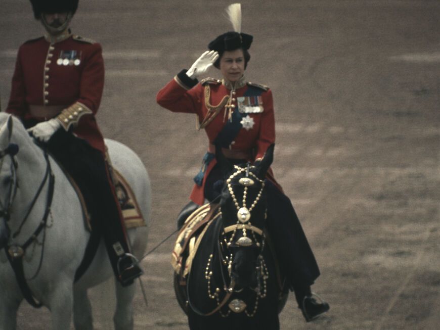 Queen Elizabeth II. "Trooping The Colour"-Parade, 1986. 