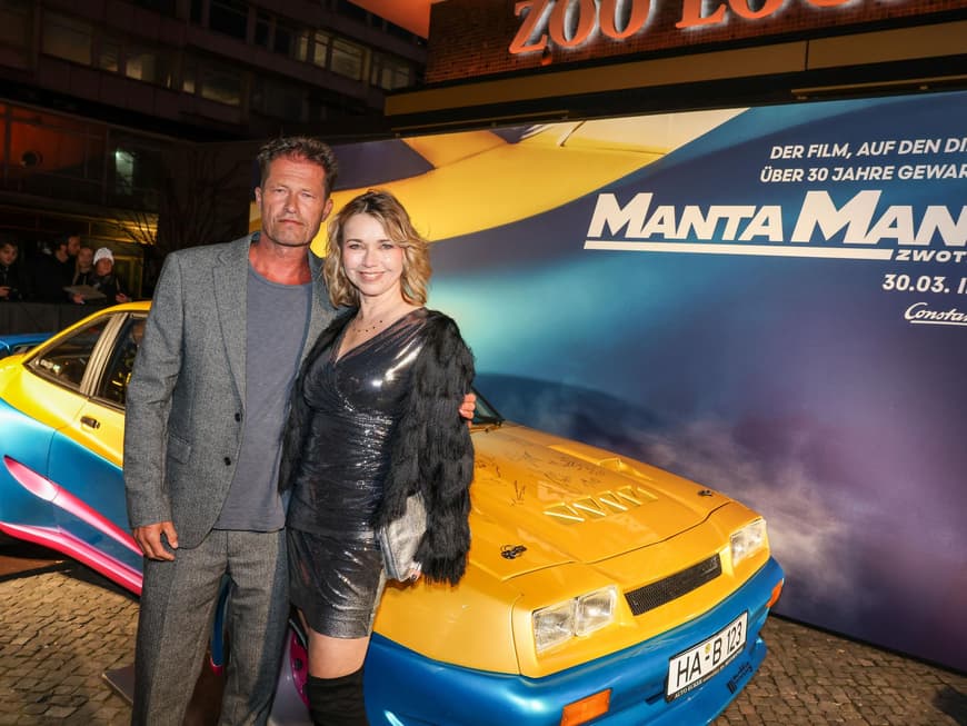 Til Schweiger und Tina Ruland bei der "Manta Manta - Zwoter Teil" Premiere