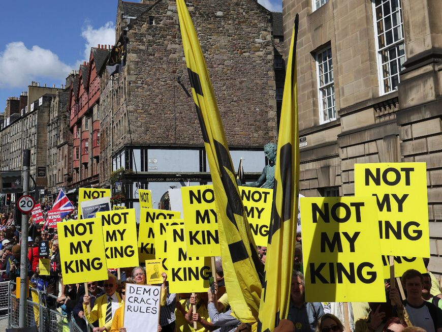 Demonstrationen in Schottland. 