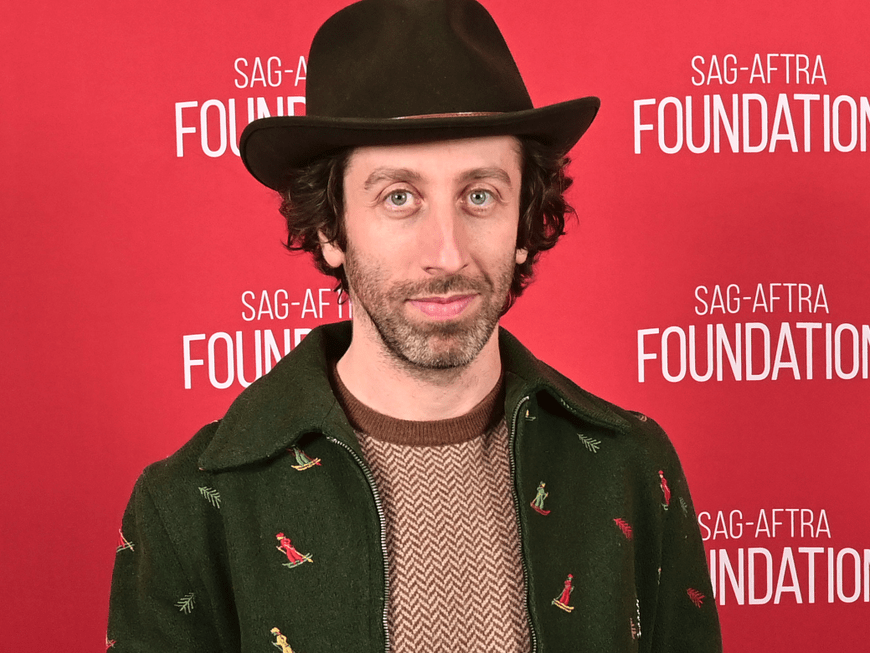 "The Big Bang Theory" So sieht HowardDarsteller Simon Helberg heute aus