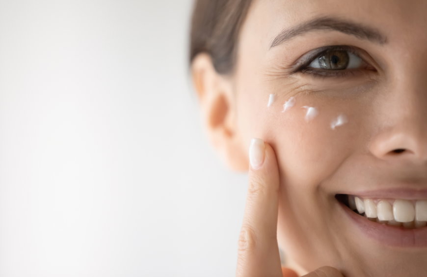 ALIIP Koffein Augenserum Mit 360° Massageball, 20 G – Gegen Augenringe & Falten, Mit Hyaluronsäure, Für Frauen & Männer