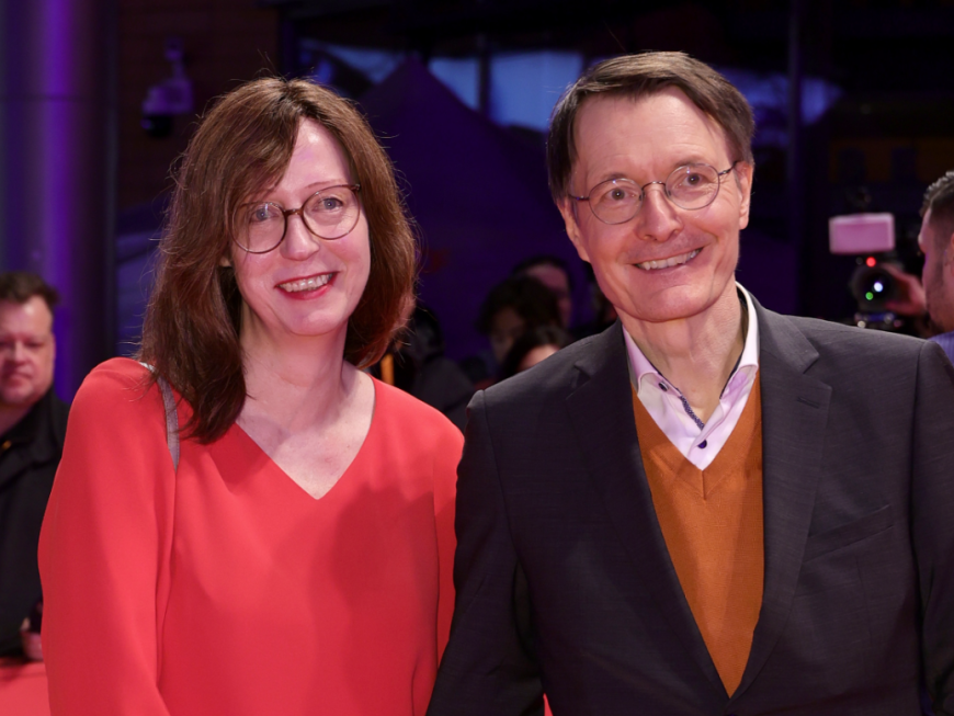 Karl Lauterbach mit Freundin Elisabeth Niejahr bei der Berlinale 2024