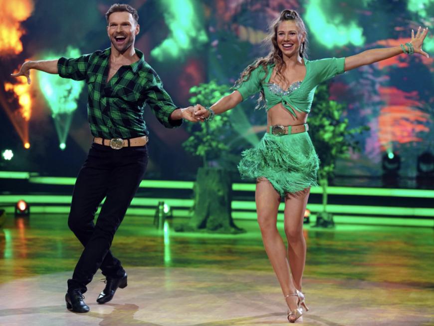 Ann-Kathrin Bendixen und Vadim Garbuzov tanzen bei "Let's Dance".