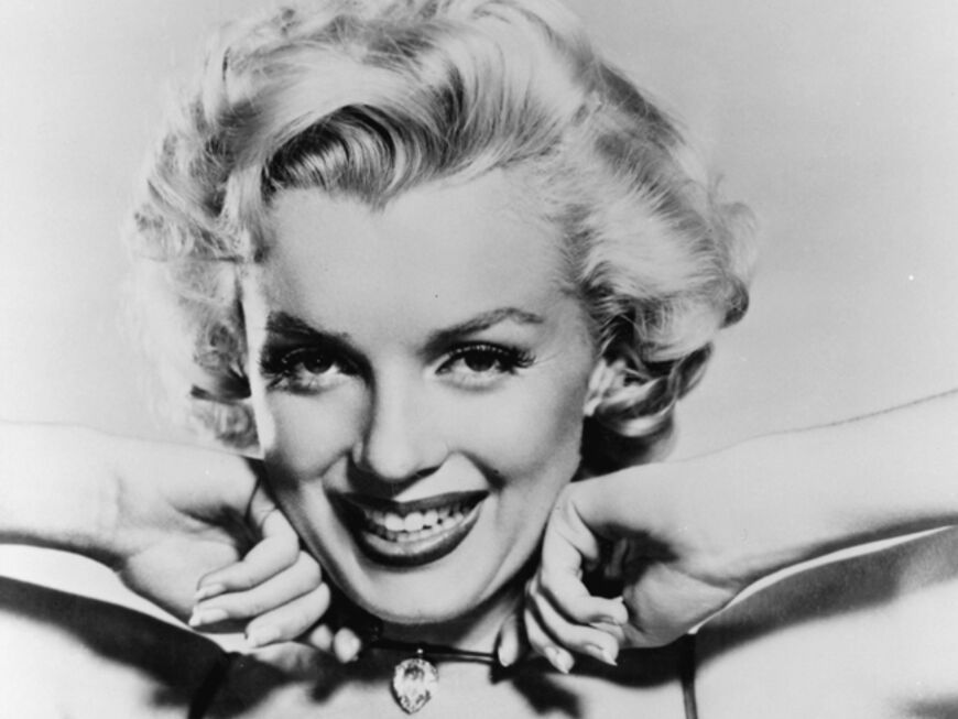 Schon zu ihren Lebzeiten war die Superblondine ein Weltstar und eine Ikone. Am 5. August ist Marilyn Monroe 50 Jahre tot - dennoch eifern ihr noch heute viele Stars nach. OK! hat die besten Look-a-Likes gefunden!