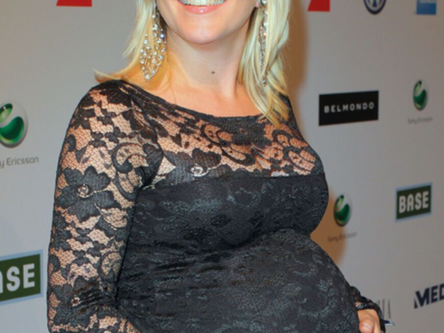 Aleksandra Bechtel ist hochschwanger und präsentierte stolz ihren Babybauch