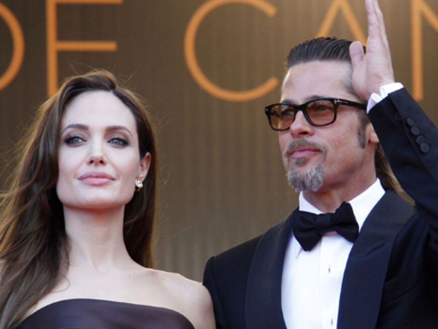 Umjubelt wie ein Königspaar: Der Auftritt von Angelina Jolie und Brad Pitt wurde sehnlich erwartet - Fans und Fotografen wurden nicht enttäuscht