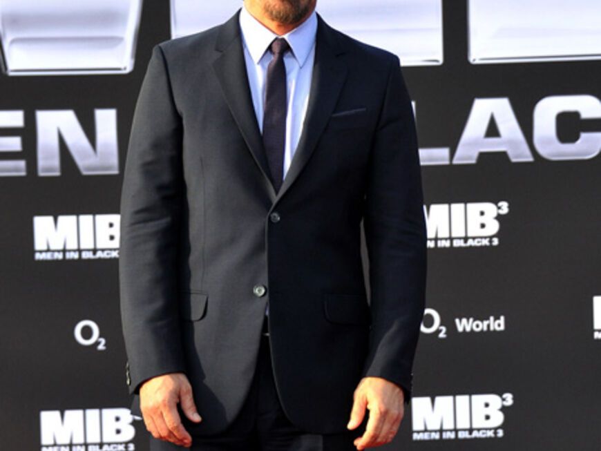MIB 3-Co-Star Josh Brolin (spielt den jungen Agenten "K") bei der Premiere in der Berliner O2-Arena. Übrigens: Rund 7000 Fans haben am Montagabend einen Weltrekord hingelegt: die größte 3D-Filmpremiere aller Zeiten!
