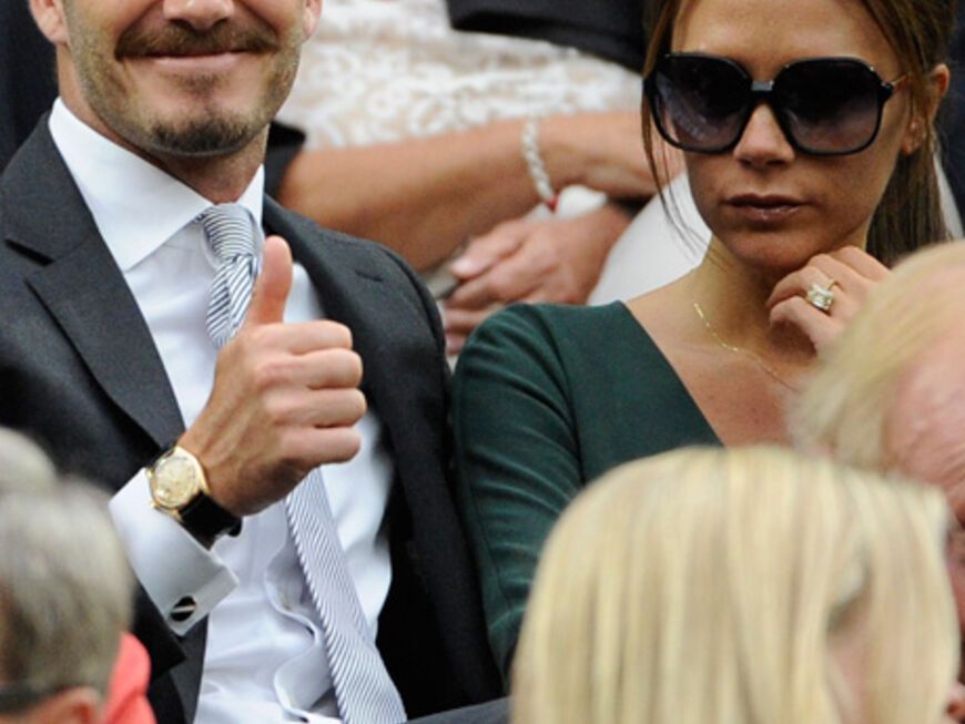 Auch dieses Promi-Paar ließ sich das große Herren-Finale in Wimbledon nicht entgehen: David und Victoria Beckham nahmen in der Royal Box Platz