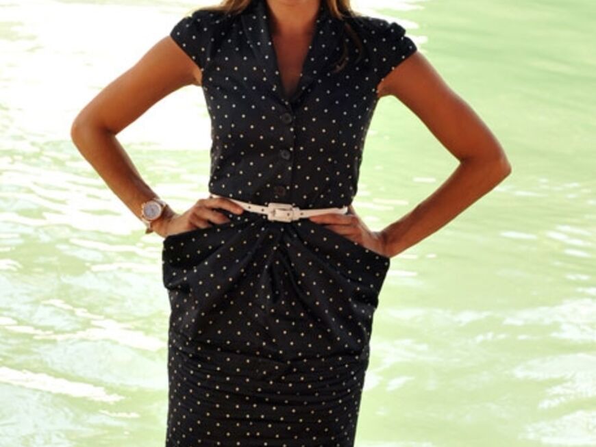 Typisch Venedig: Eva Mendes reist mit dem Wassertaxi von Termin zu Termin