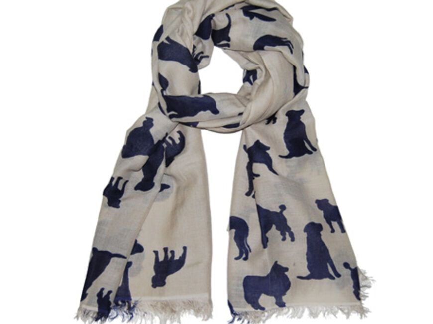 26. August 2012: WUFF WUFF!!! Der kuschlige Schal mit niedlichem Dog-Print ist nicht nur was für Hundeliebhaber. Cashmere-Seidenschal über alberotanza.de, ca. 150 Euro