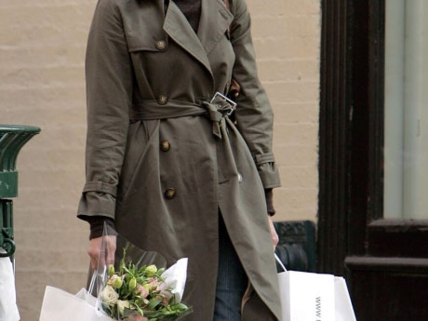 Supermodel Christy Turlington im angesagten Trench-Coat 