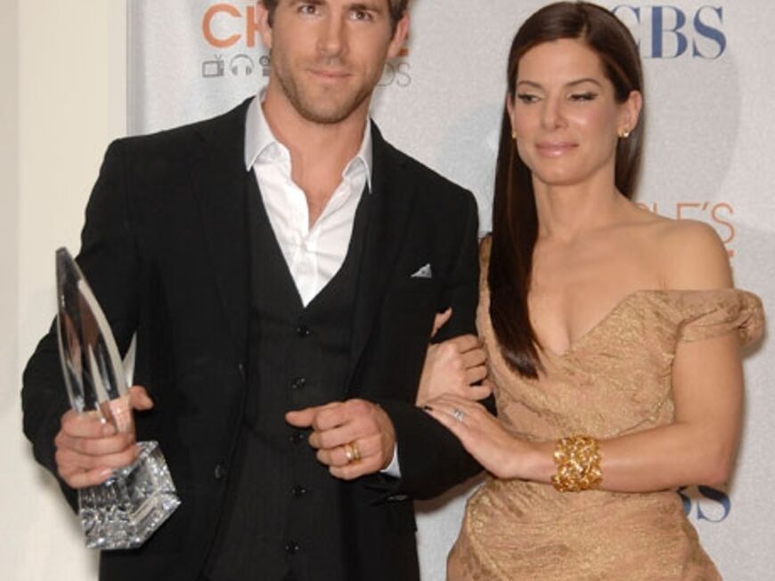 Ryan Reynolds und Sandra Bullock erhielten für "Selbst ist die Braut" den Preis für die beste Kino-Komödie