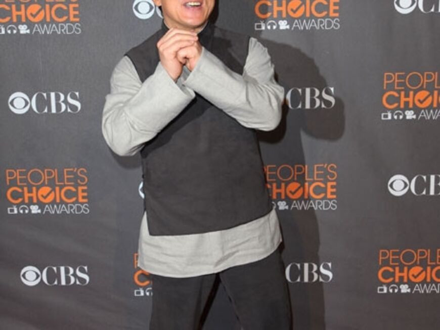 Hollywood-Star Jackie Chan kam gut gelaunt nach Los Angeles. Er überreichte den Preis für den besten Action-Schauspieler an Hugh Jackman