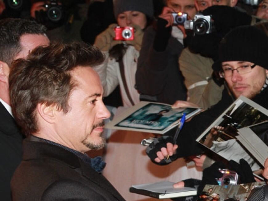 Robert Downey Jr. nahm sich viel Zeit für die wartenden Fans