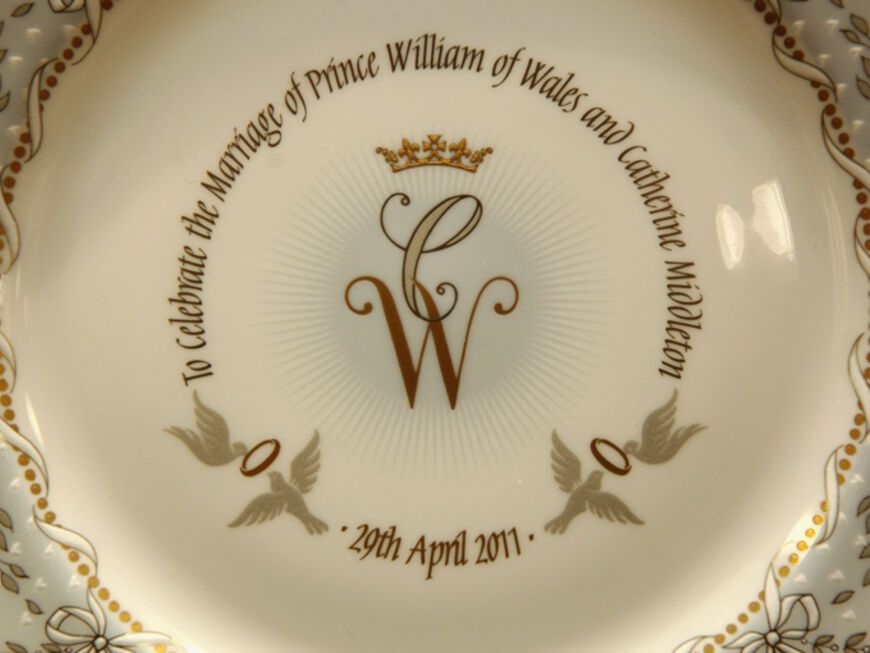 Das offizielle Porzellan zur Hochzeit: "Um die Hochzeit von Prinz William von Wales und Catherine Middleton zu zelebrieren"