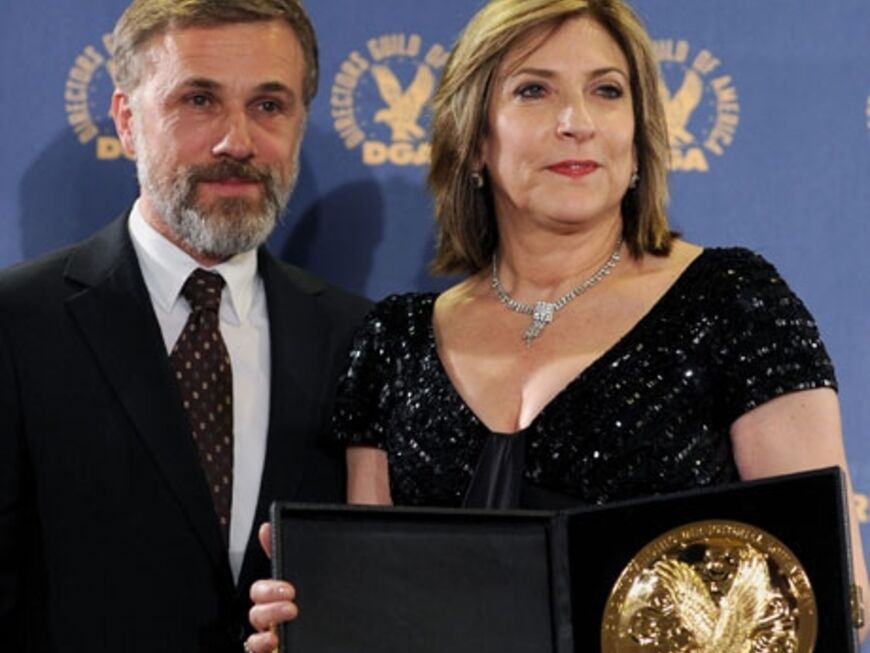 Christoph Waltz mit Preisträgerin Lesli Linka Glatter. Der "Directors Guild of America Award" ist ein Preis für Filmregisseure, der seit 1948 von der amerikanischen Vereinigung "Directors Guild of America" verliehen wird
