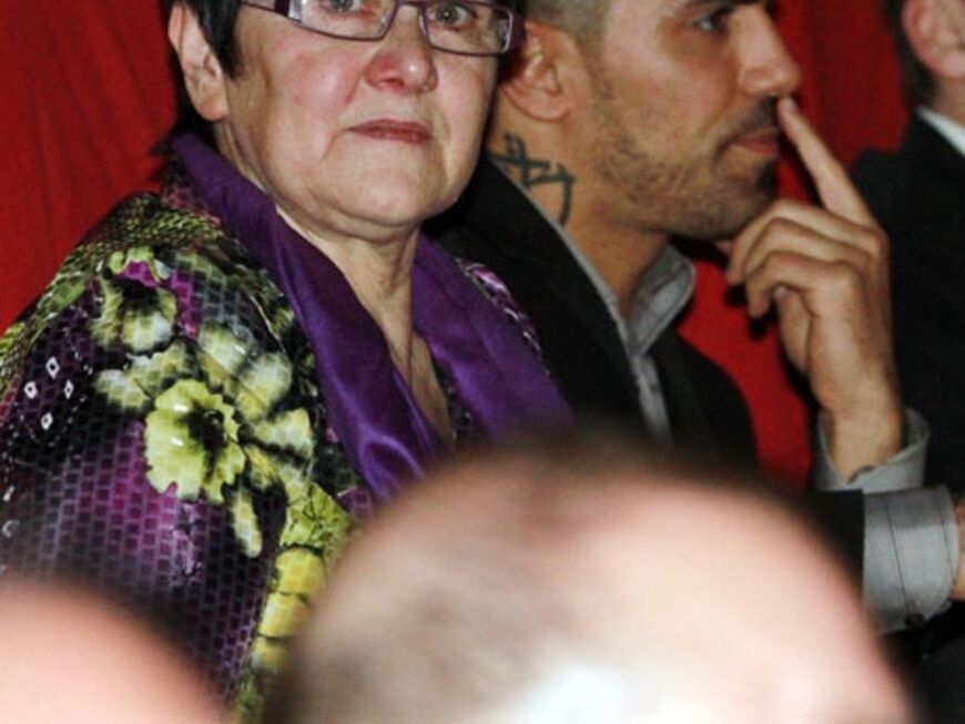 Bushido ganz zahm: Im Kino saß er direkt neben seiner Mutter Maria Luise
