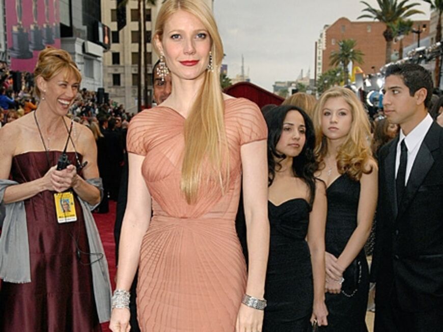 Schauspielerin Gwyneth Paltrow glich 2007 einer Elfe. Das Kleid von Zac Posen ist perfekt auf ihren Teint abgestimmt