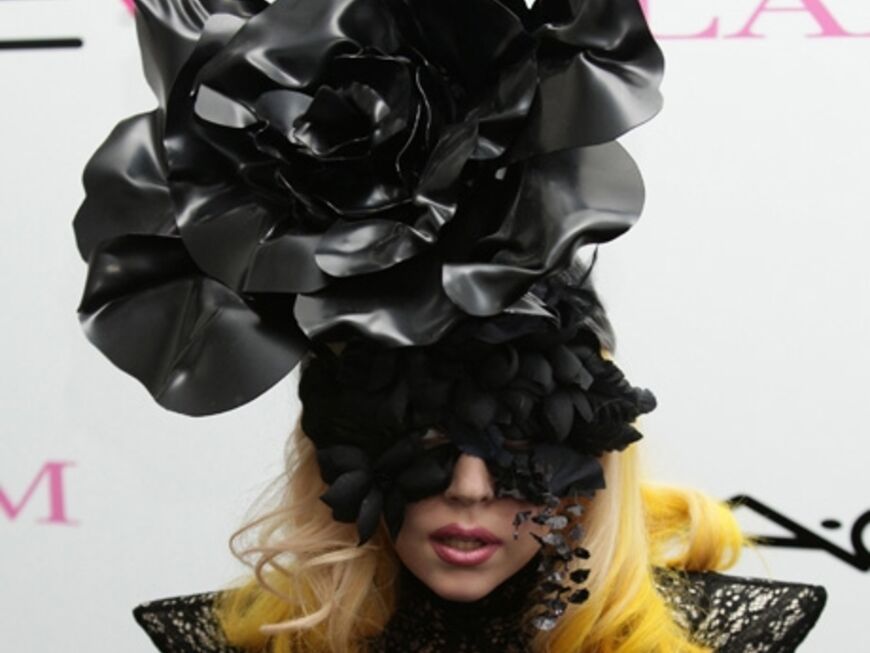 Die Frau mit der Maske. Lady GaGa verhüllt gerne ihr Gesicht