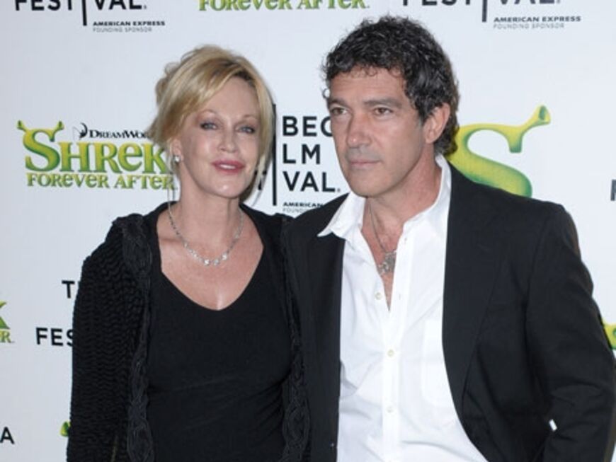 Melanie Griffith kam gemeinsam mit Antonio Banderas zur Weltpremiere nach New York. Ihr Ehemann ist ebenfalls Synchronsprecher in "Shrek"