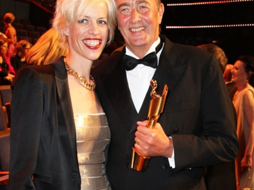Bernd Eichinger und seine Freundin Katja. Der Filmproduzent erhielt einen Ehrenpreis für seine Arbeit