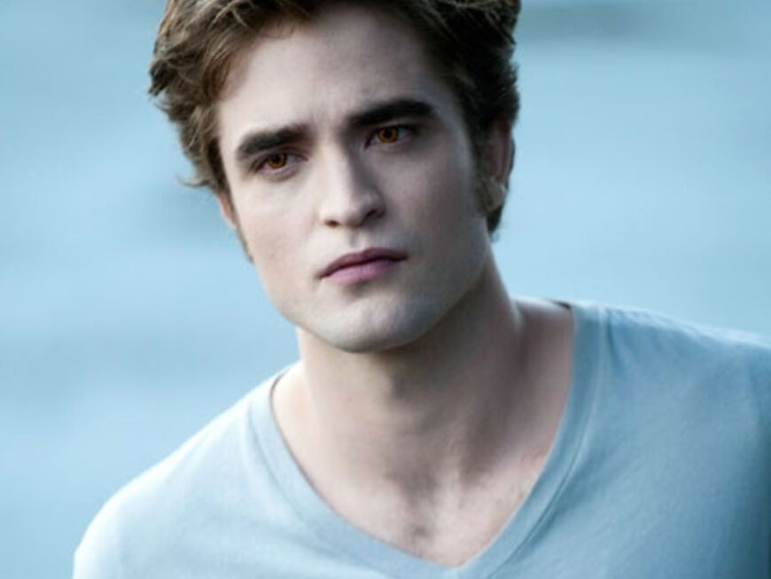 "Edward" ist hin- und hergerissen: Durch seine Liebe wäre "Bella" zum ewigen Vampirleben verdammt