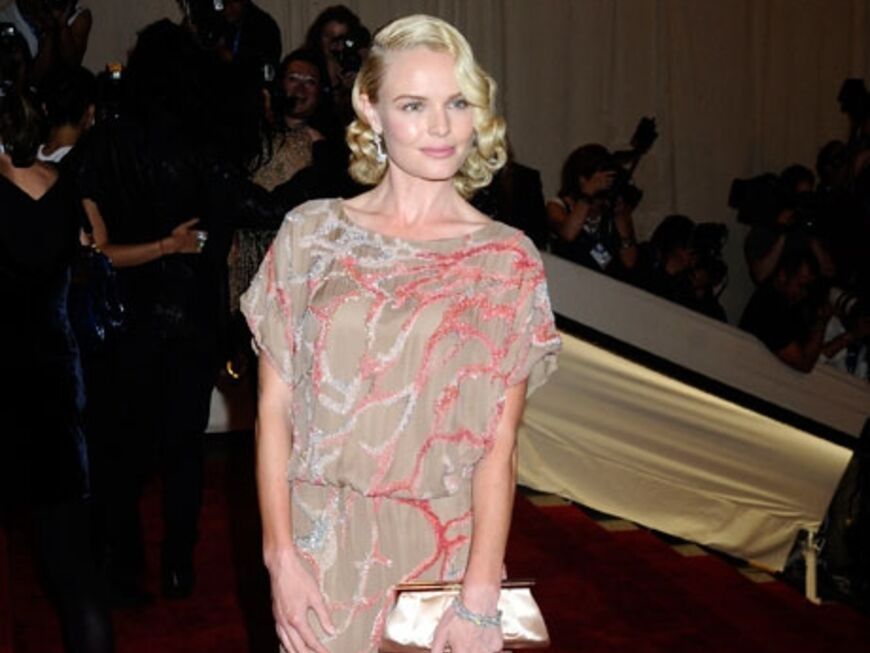 Kate Bosworth kam in einem bodenlangen Kleid von Valentino 