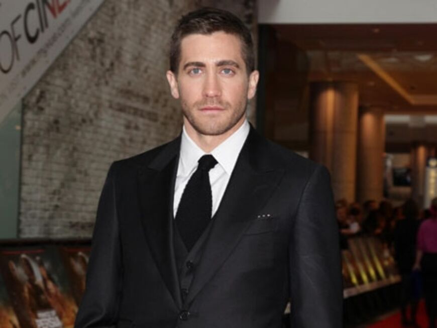 Jake Gyllenhaal lässt Frauenherzen höher schlagen. Der Star kam im schicken Anzug