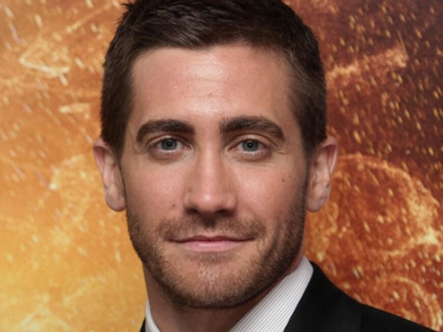 Jake Gyllenhaal hatte in London gute Laune. Von Trennungsschmerz keine Spur. Der Star trennte sich erst vor wenigen Monaten von seiner Langzeit-Liebe Reese Witherspoon