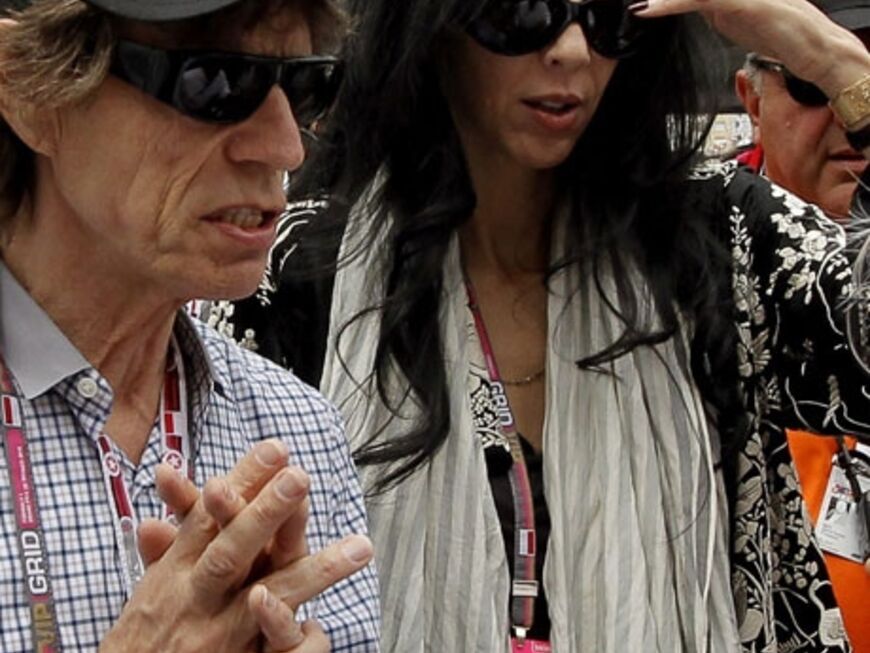 Inkognito: "Rolling Stones"-Frontmann Mick Jagger wollte unerkannt bleiben. Doch das ist bei diesem Rennen kaum möglich. Jeder Promi wird sofort enttarnt