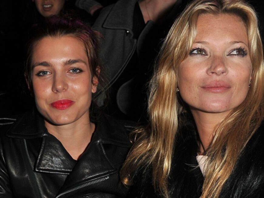 Front-Row-Girls: Charlotte Casiraghi und Kate Moss ﻿