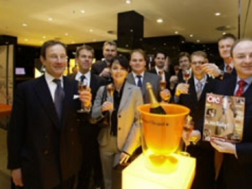 Get together in der Veuve Clicquot Champagner Boutique zum Launch von OK! Germany Online