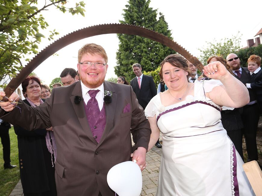 Das "Bauer sucht Frau"-Paar Peter und Nicole bei ihrer Hochzeit