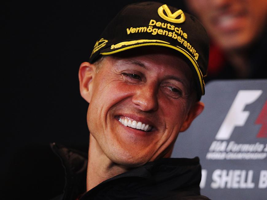Michael Schumacher lacht