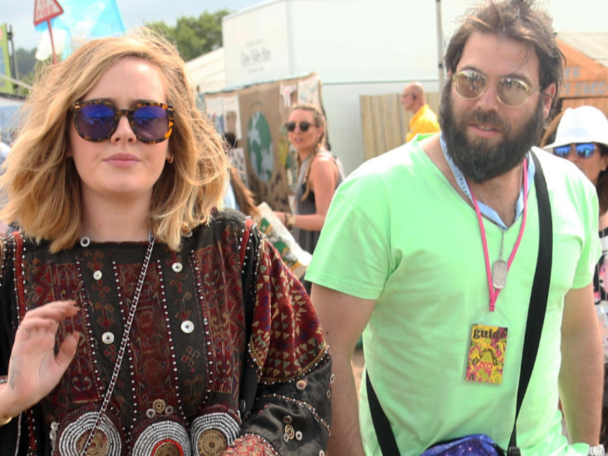 Adele und Ex-Mann Simon Konecki mit Sonnenbrillen 