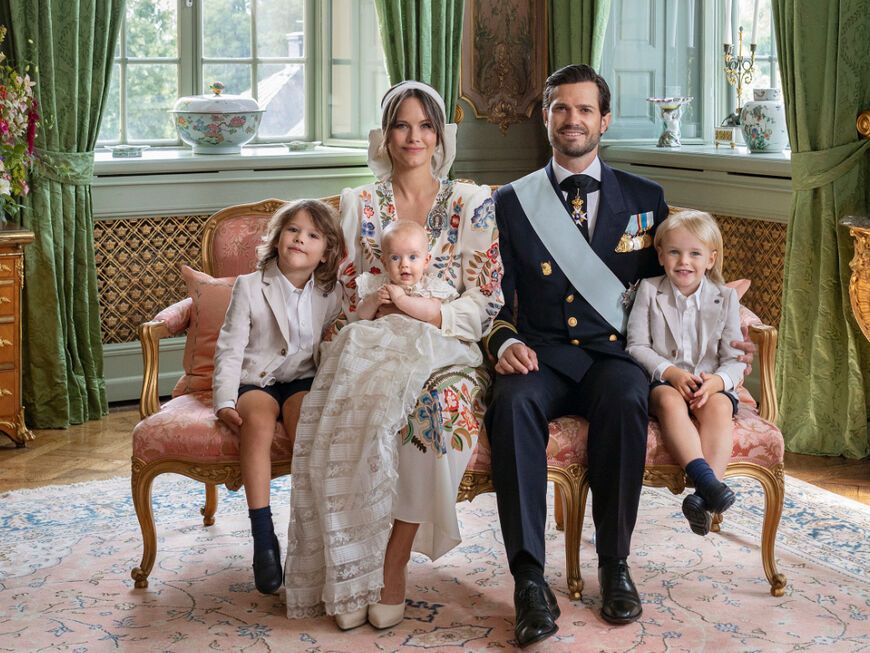 Prinzessin Sofia und Prinz Carl-Philip mit ihren Kindern.