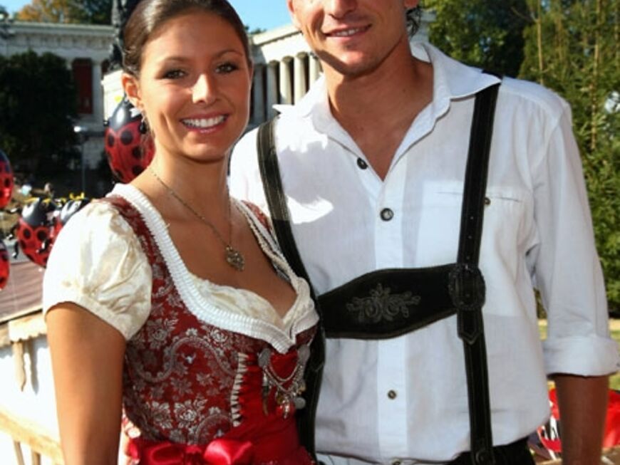 Stürmerstar Mario Gomez und seine Freundin Silvia Meichel