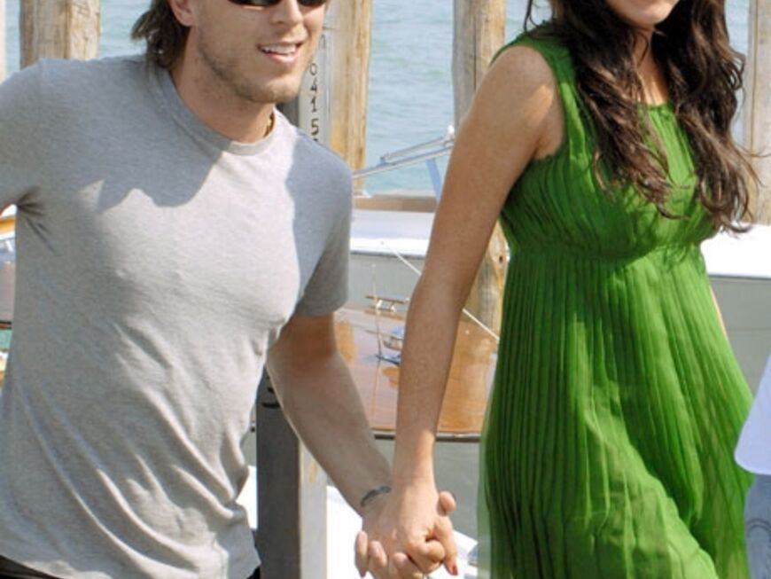 2006: Lindsay Lohan mit ihrem ehemaligen Freund und Verlobten Harry Morton in Venedig. Dort promotete sie ihren Film "Bobbi"