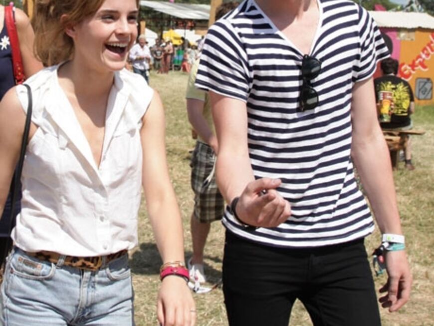 Emma Watson präsentierte beim "Glastonbury"-Festival ihren neuen Freund George Craig (Frontmann der Band "One Night Only")