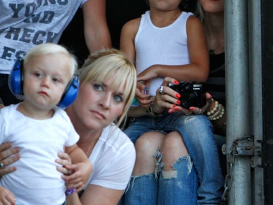 Chicago Festival: Gwen Stefani verfolgt gemeinsam mit ihren Kindern Kingston und Zuma den Auftritt ihres Mannes Gavin Rossdale