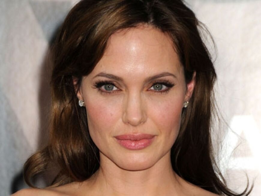 Letzten Montag (19. Juli) stellte Angelina Jolie ihren neuen Kinofilm "Salt" bereits in Los Angeles vor