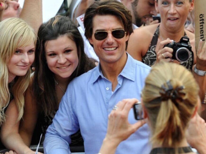 Einer nach dem anderen: Tom Cruise nahm sich viel Zeit für Fotos, Autogramme und Small-Talks 