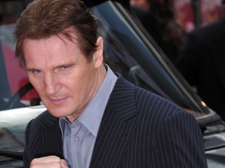 Hauptdarsteller Liam Neeson in Pose