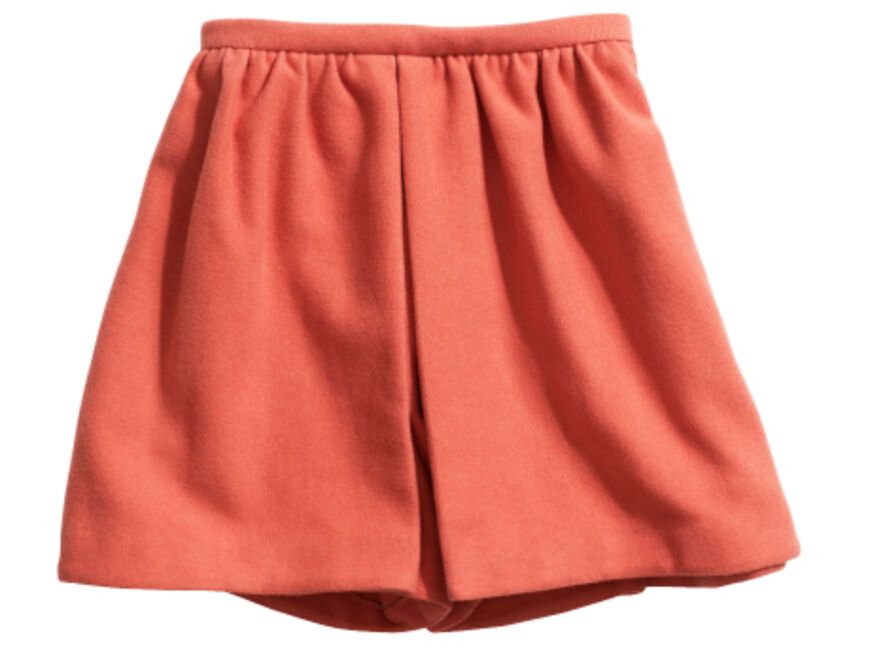 High-Waist-Shorts in zartem Korall, ca. 40 Euro