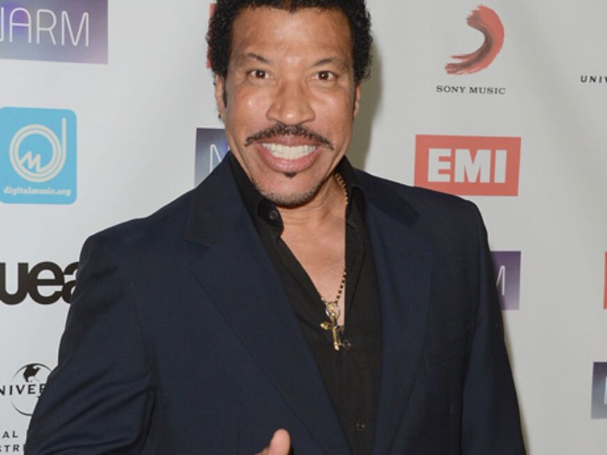 Sänger Lionel Richie fand Katy Perrys Outfit wohl spitze