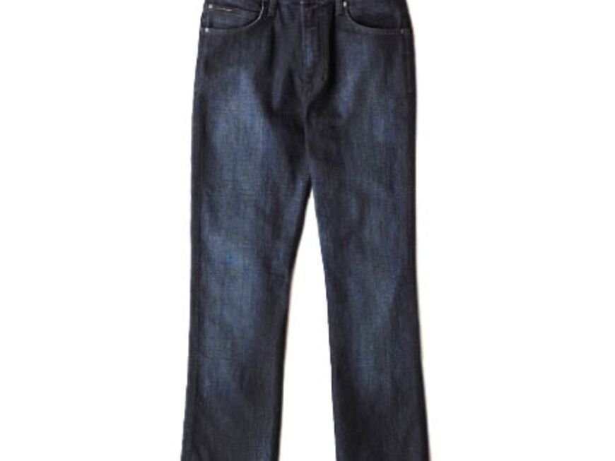 Straight Cut: Sie sind auf der Suche nach der perfekten Blue Jeans? Investieren Sie in einen Klassiker mit geradem Bein und dunkler Waschung.  Calvin Klein Jeans, ca. 160 Euro