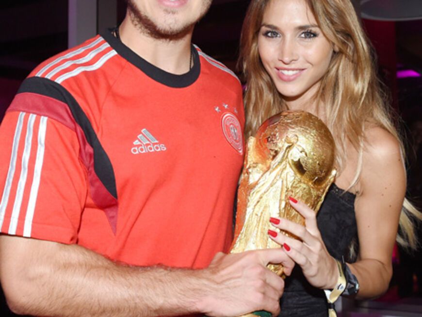 Mario Götze und seine Freundin auf der Party nach dem WM-Finale in Brasilien